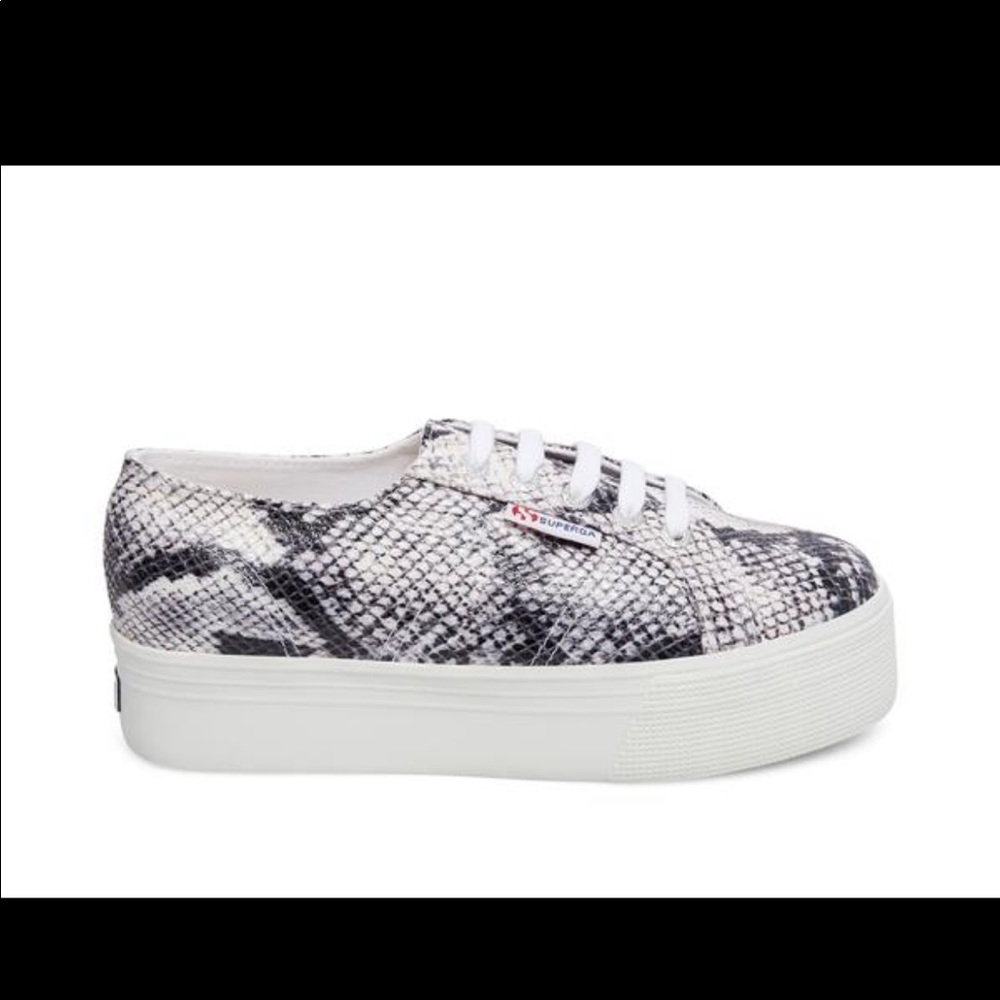 SNAKESKIN SUPERGAS 38/8